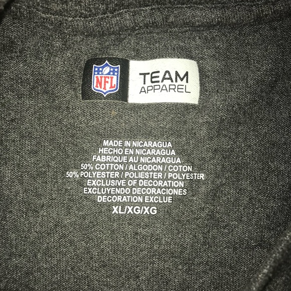 Green Bay Packers Football T-Shirt - Picture 3 of 3